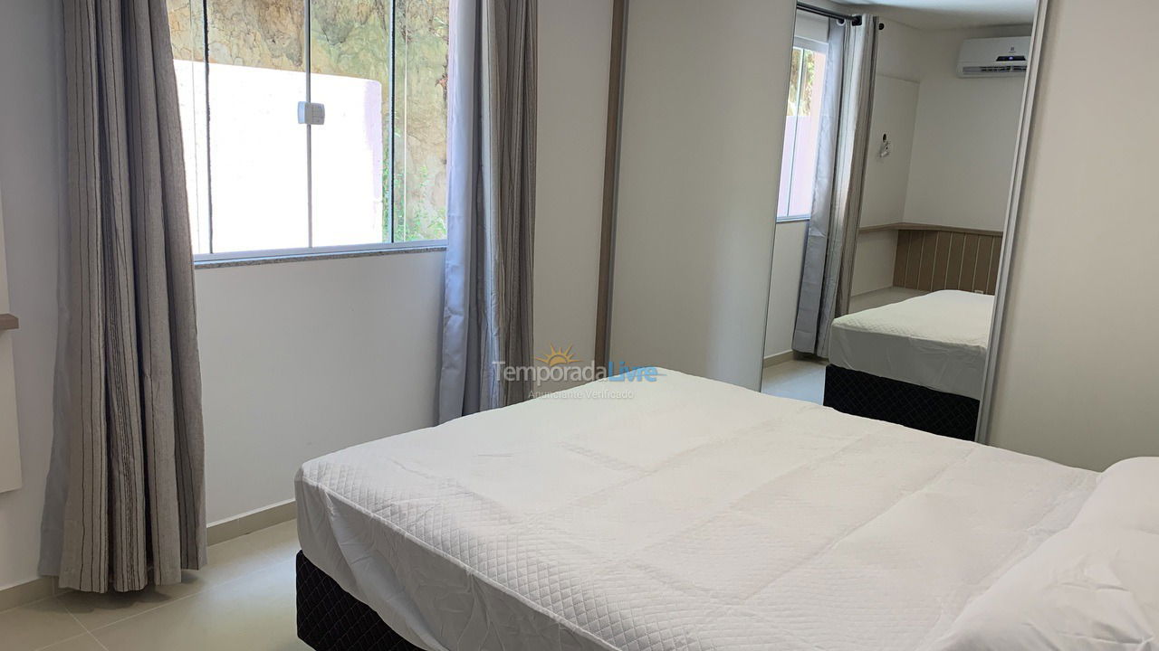 Apartment for vacation rental in Bombinhas (Praia de Bombas)