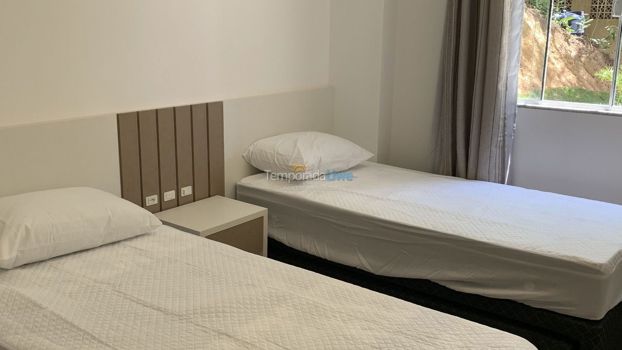 Apartment for vacation rental in Bombinhas (Praia de Bombas)