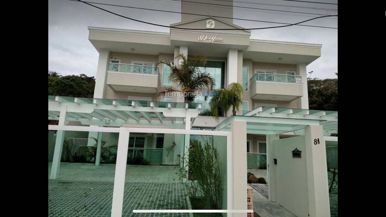 Apartamento para aluguel de temporada em Bombinhas (Praia de Bombinhas)