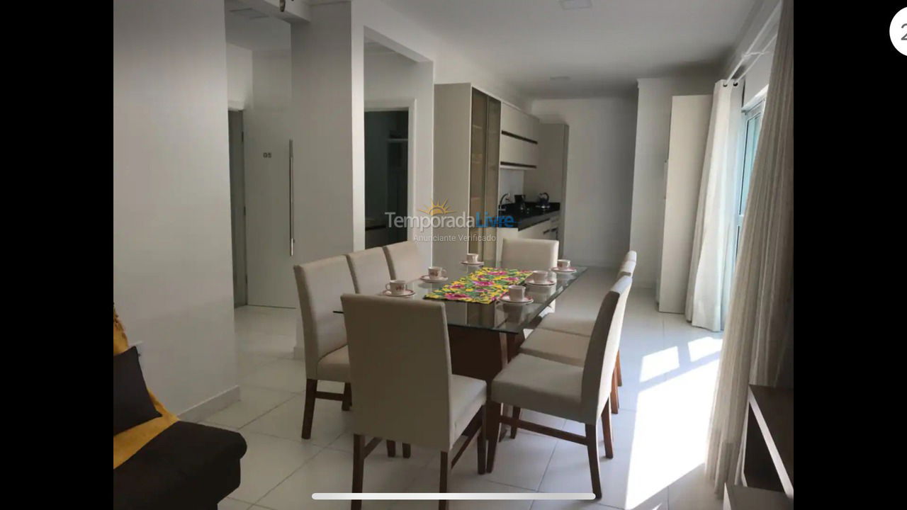 Apartamento para aluguel de temporada em Bombinhas (Praia de Bombinhas)