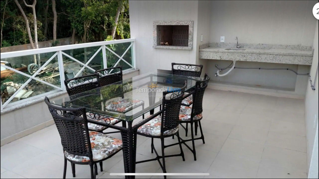 Apartamento para aluguel de temporada em Bombinhas (Praia de Bombinhas)