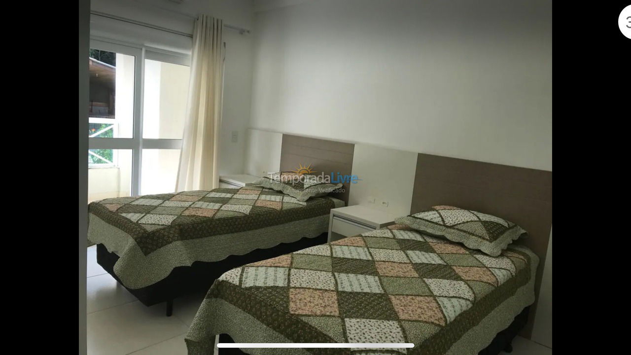 Apartamento para aluguel de temporada em Bombinhas (Praia de Bombinhas)