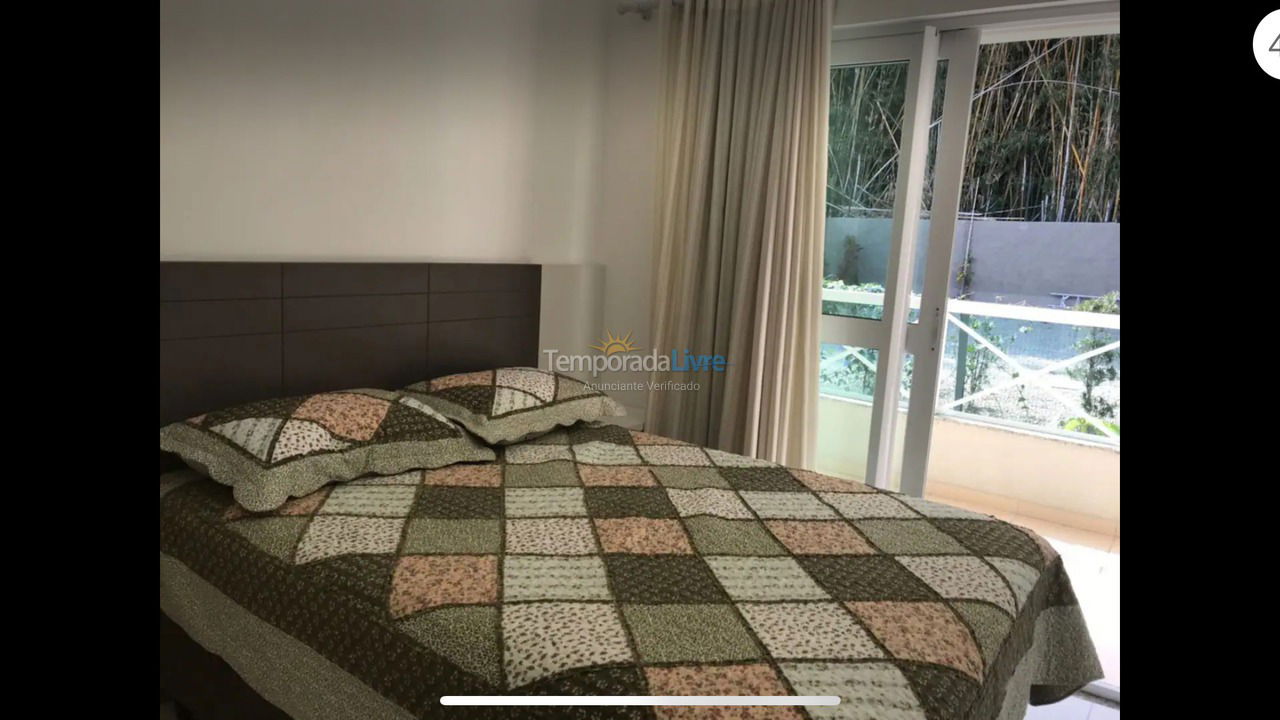 Apartamento para aluguel de temporada em Bombinhas (Praia de Bombinhas)