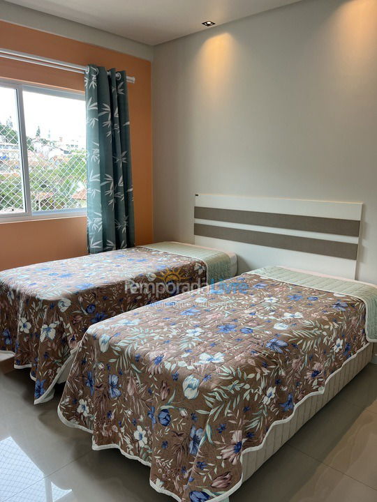 Apartamento para aluguel de temporada em Bombinhas (Praia de Bombinhas)