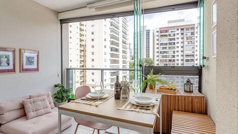 Swimming pool, gym, AC, Pinheiros |Brazilian Corner