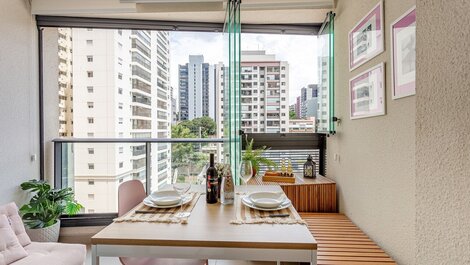 Swimming pool, gym, AC, Pinheiros |Brazilian Corner