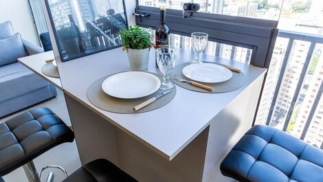 Piscina, academia, AC, cama Queen|Brazilian Corner