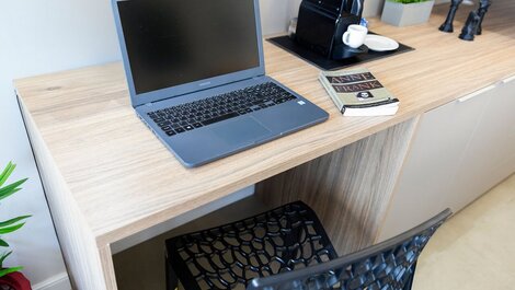 Piscina, academia, AC, cama Queen|Brazilian Corner