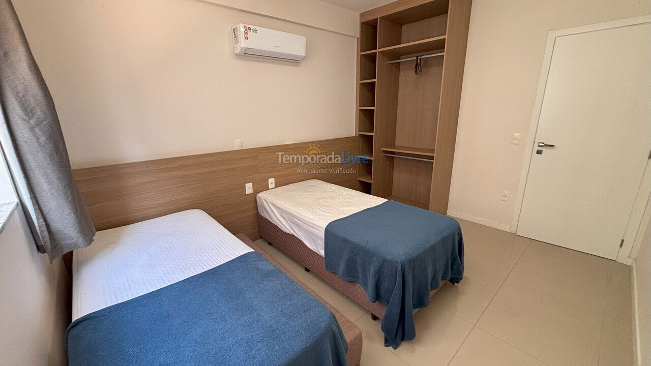 Apartamento para alquiler de vacaciones em Bombinhas (Praia de Bombas)