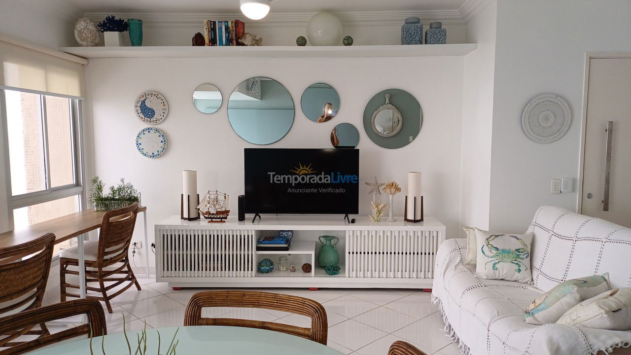 Apartamento para aluguel de temporada em Guarujá (Pitangueiras)
