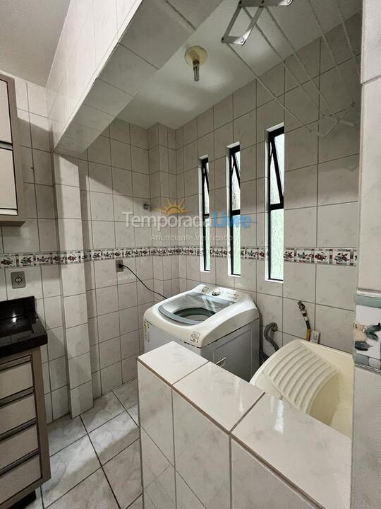 Apartment for vacation rental in Bombinhas (Praia de Bombas)