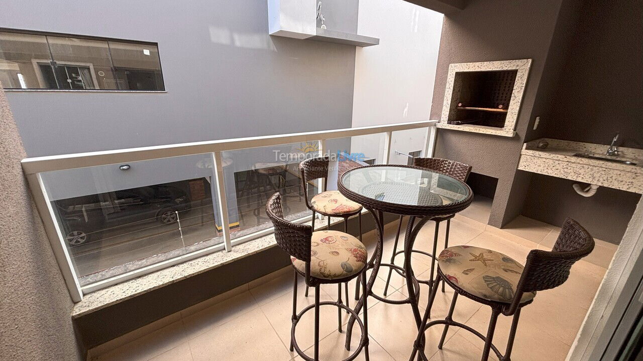 Apartment for vacation rental in Bombinhas (Praia de Bombas)