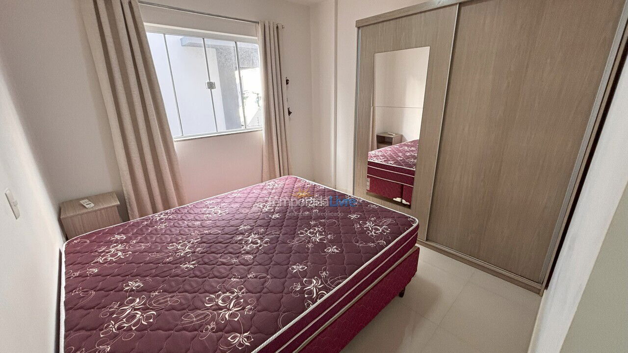 Apartment for vacation rental in Bombinhas (Praia de Bombas)
