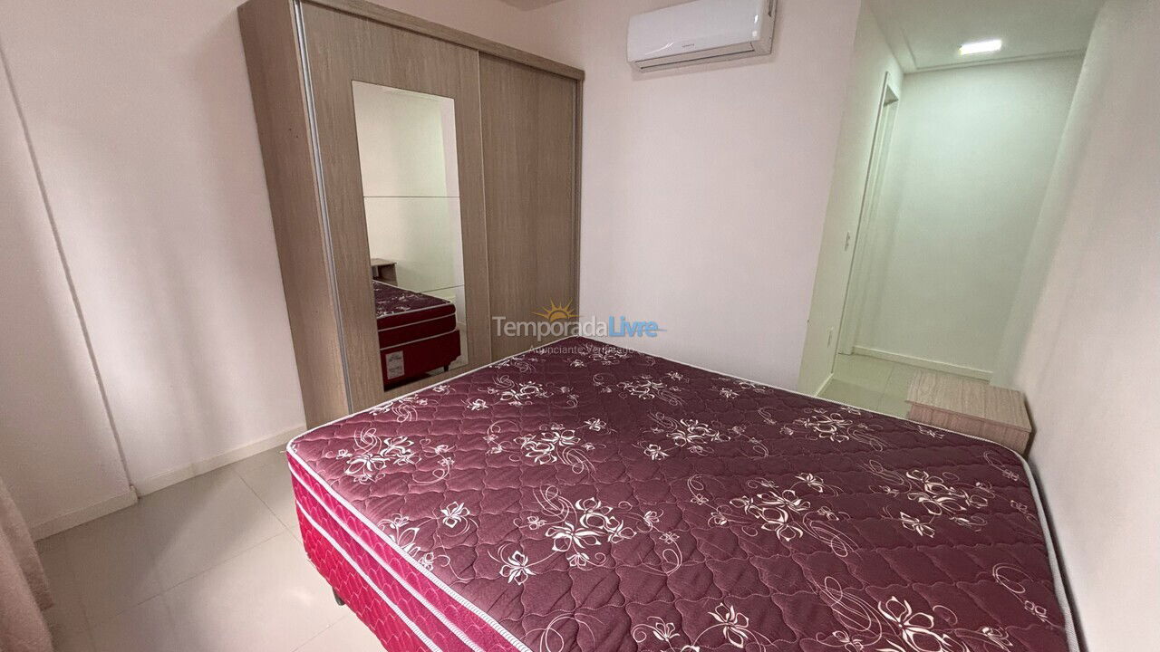 Apartment for vacation rental in Bombinhas (Praia de Bombas)