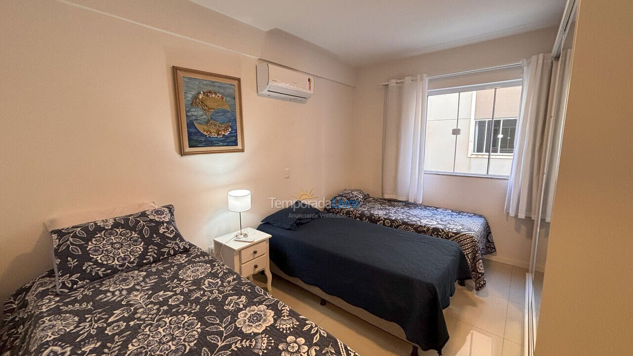Apartamento para aluguel de temporada em Bombinhas (Praia de Bombas)
