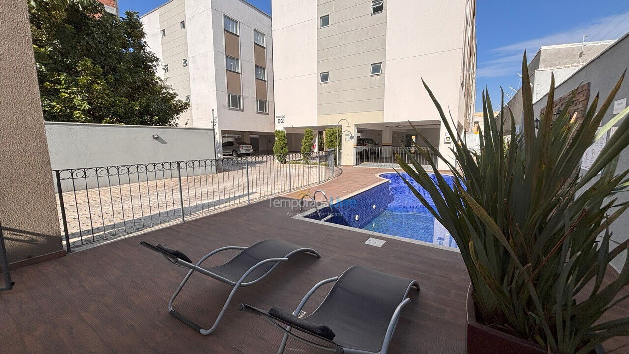 Apartamento para aluguel de temporada em Bombinhas (Praia de Bombas)