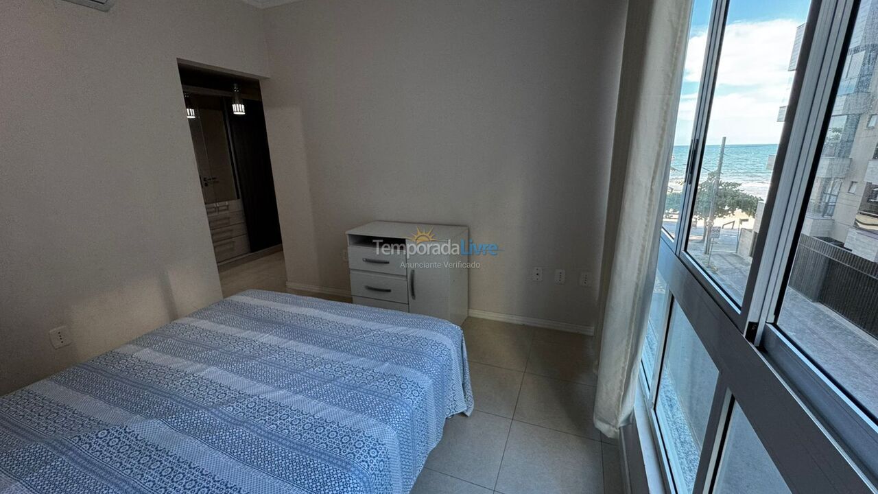 Apartment for vacation rental in Itapema (Meia Praia)