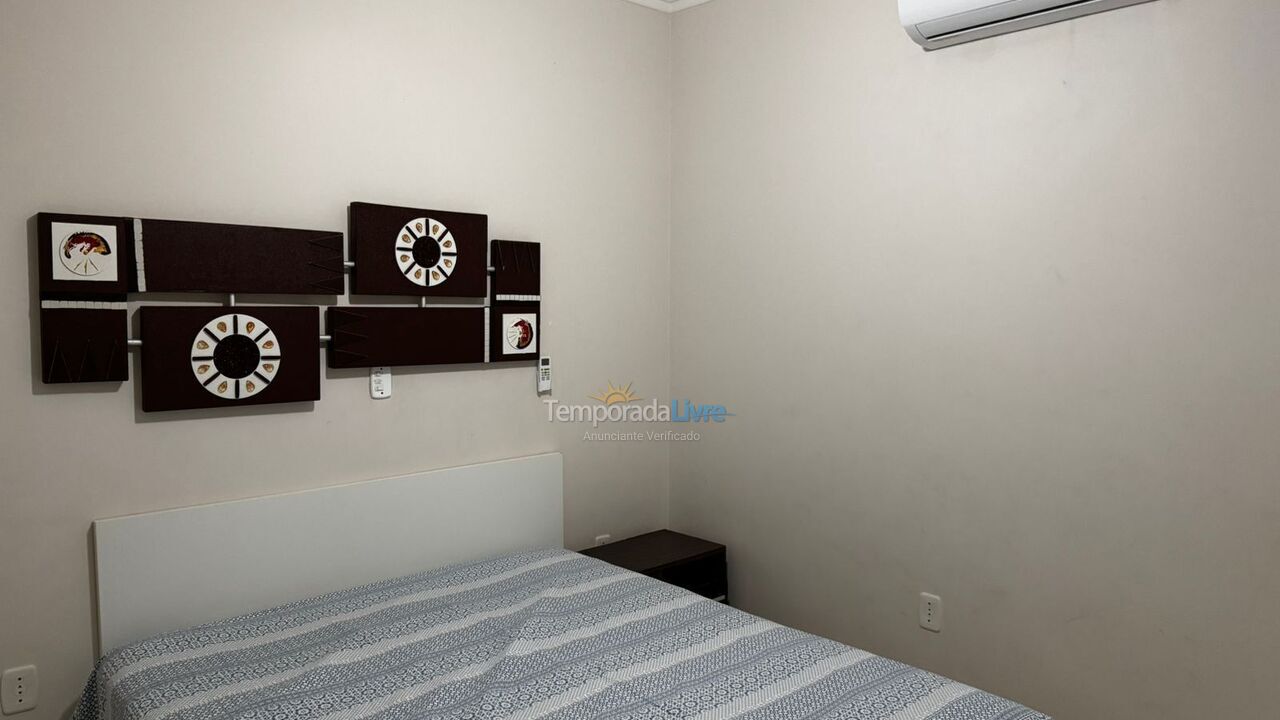 Apartment for vacation rental in Itapema (Meia Praia)