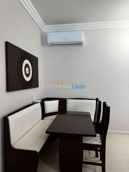 Apartment for vacation rental in Itapema (Meia Praia)