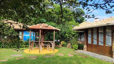 Casa para alugar em Garopaba - Praia da Ferrugem