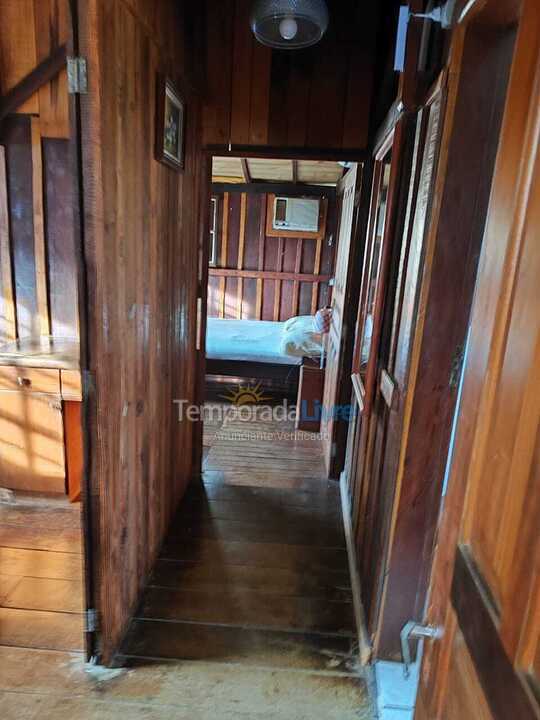 Casa para aluguel de temporada em Garopaba (Praia da Ferrugem)