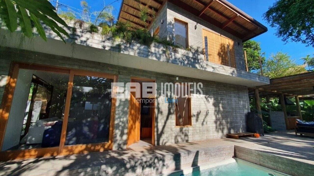 Casa para aluguel de temporada em Ubatuba (Praia de Itamambuca)