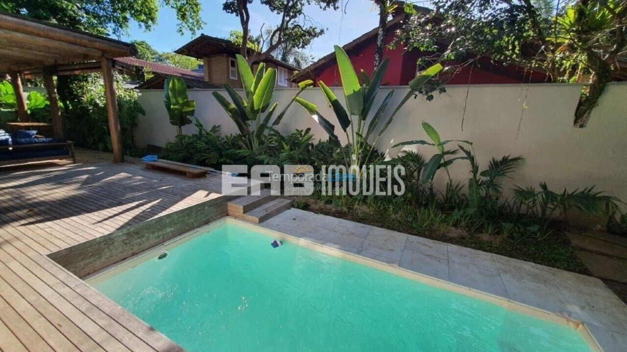 Casa para aluguel de temporada em Ubatuba (Praia de Itamambuca)