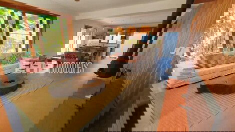 Moderna casa de praia, a poucos passos das areias de Itamambuca - Vr06