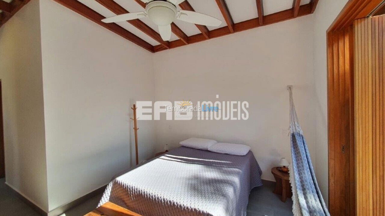 Casa para aluguel de temporada em Ubatuba (Praia de Itamambuca)