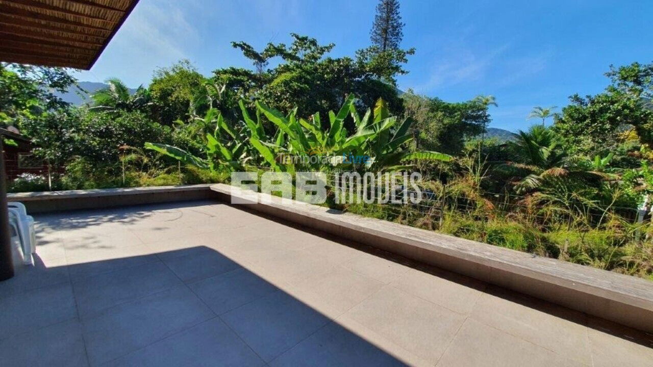 Casa para aluguel de temporada em Ubatuba (Praia de Itamambuca)