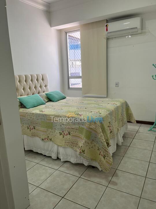 Apartment for vacation rental in Guarapari (Centro)