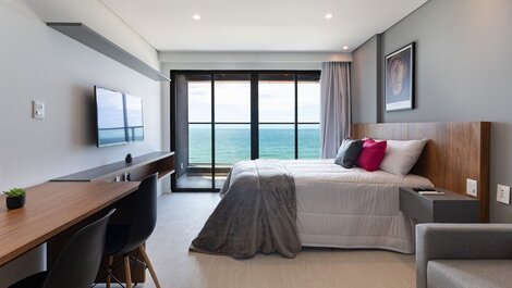 Art Studio - Stunning Sea View by Carpediem