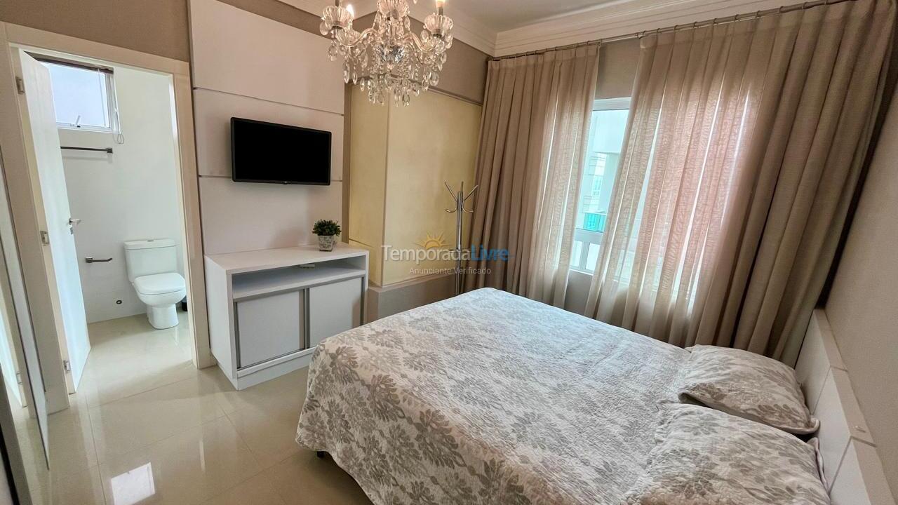 Apartamento para aluguel de temporada em Itapema (Meia Praia)