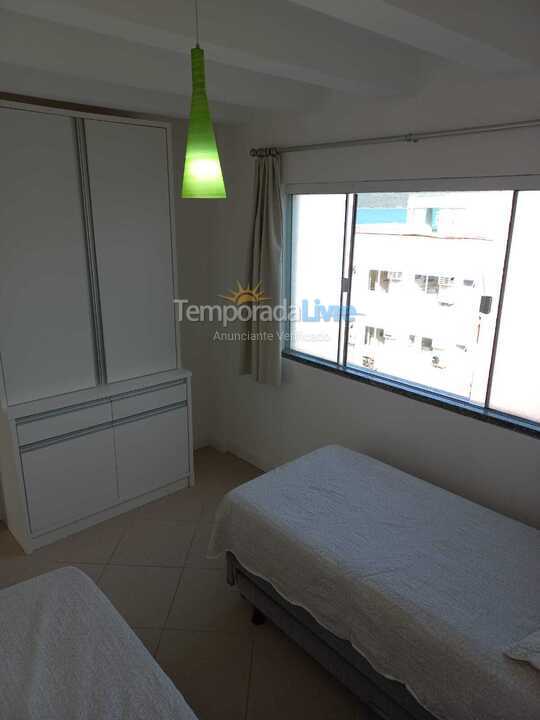 Apartamento para aluguel de temporada em Bombinhas (Canto Grande)