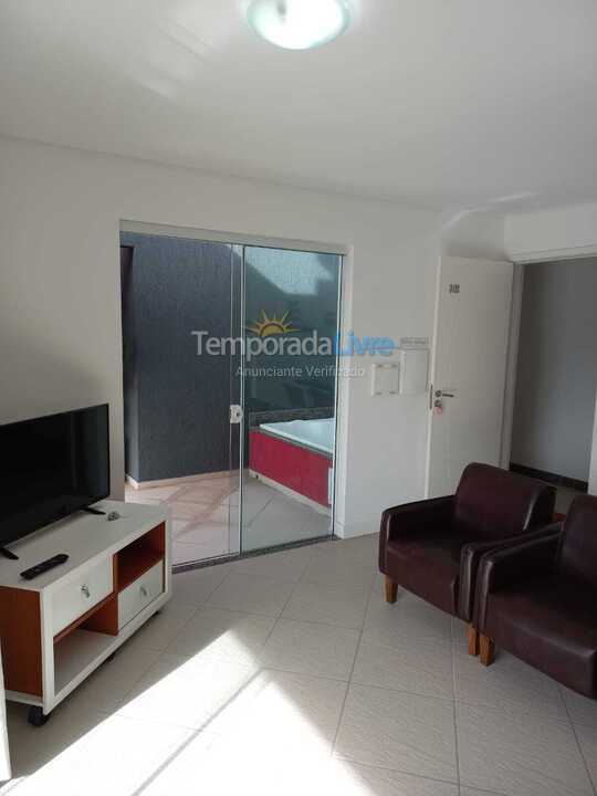 Apartamento para aluguel de temporada em Bombinhas (Canto Grande)