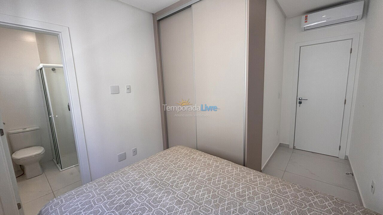 Apartamento para aluguel de temporada em Bombinhas (Praia de Bombinhas)