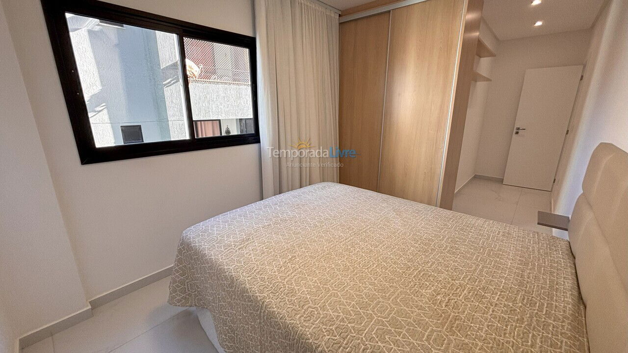 Apartamento para aluguel de temporada em Bombinhas (Praia de Bombinhas)