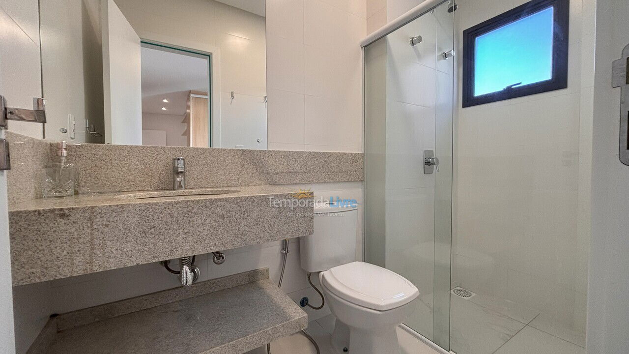 Apartamento para aluguel de temporada em Bombinhas (Praia de Bombinhas)