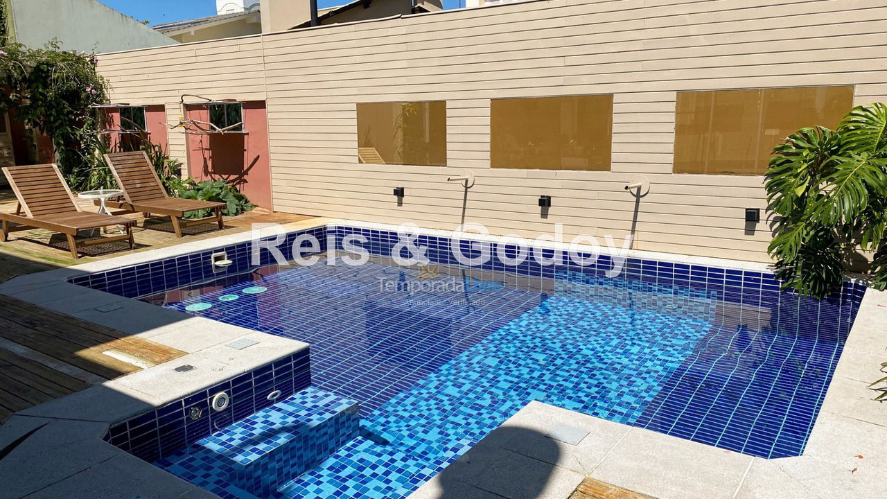 Casa para aluguel de temporada em Florianopolis (Jurerê Internacional)