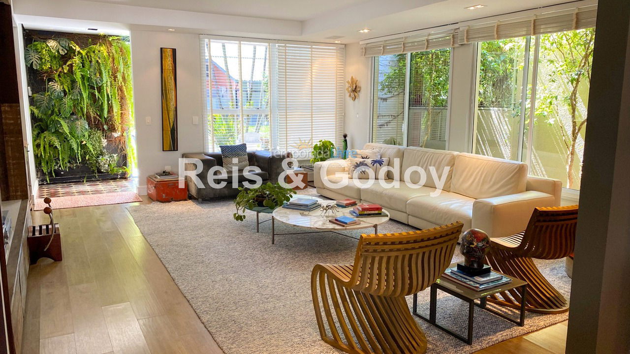 Casa para aluguel de temporada em Florianopolis (Jurerê Internacional)