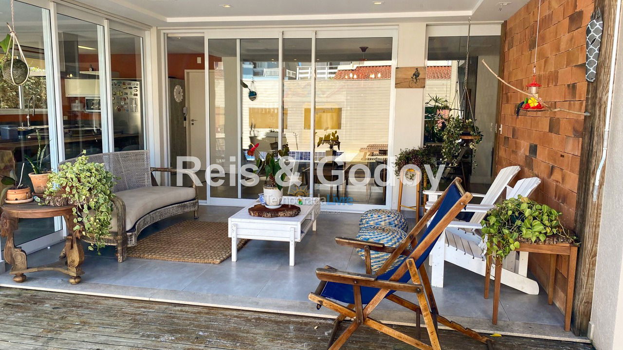 Casa para aluguel de temporada em Florianopolis (Jurerê Internacional)