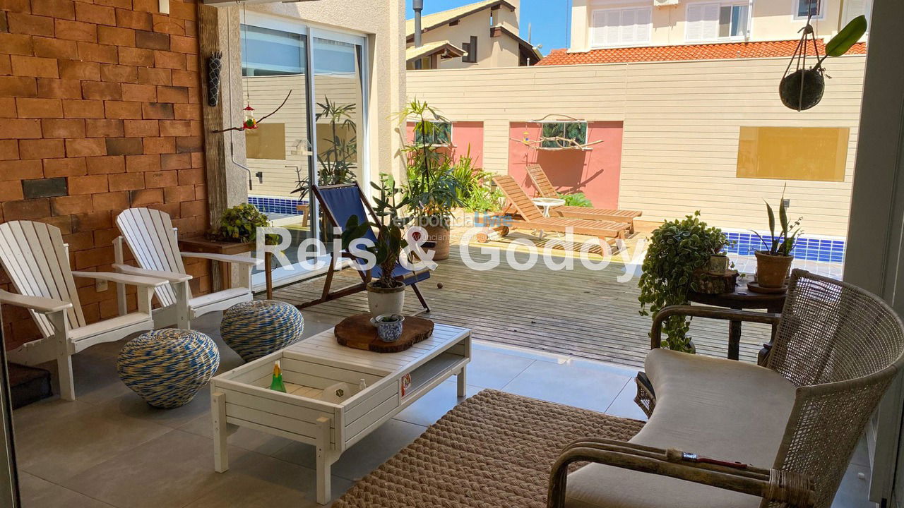 Casa para aluguel de temporada em Florianopolis (Jurerê Internacional)