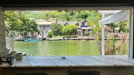 Dream House on the edge of Lagoa da Conceição - SEASON RENT