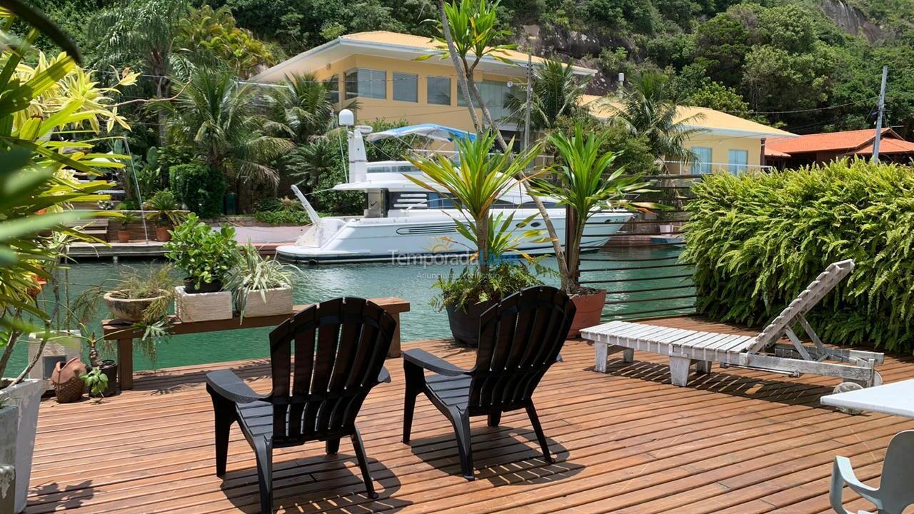 House for vacation rental in Florianópolis (Barra da Lagoa)
