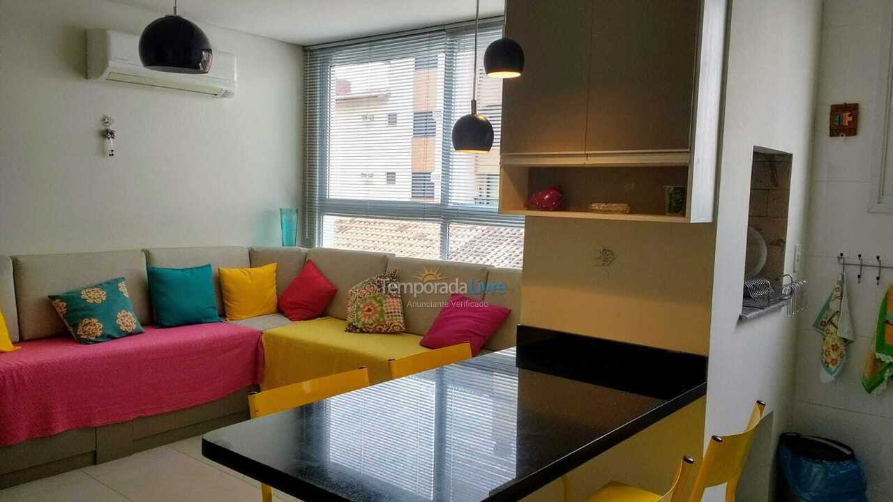 Apartamento para aluguel de temporada em Florianopolis (Canasvieiras)