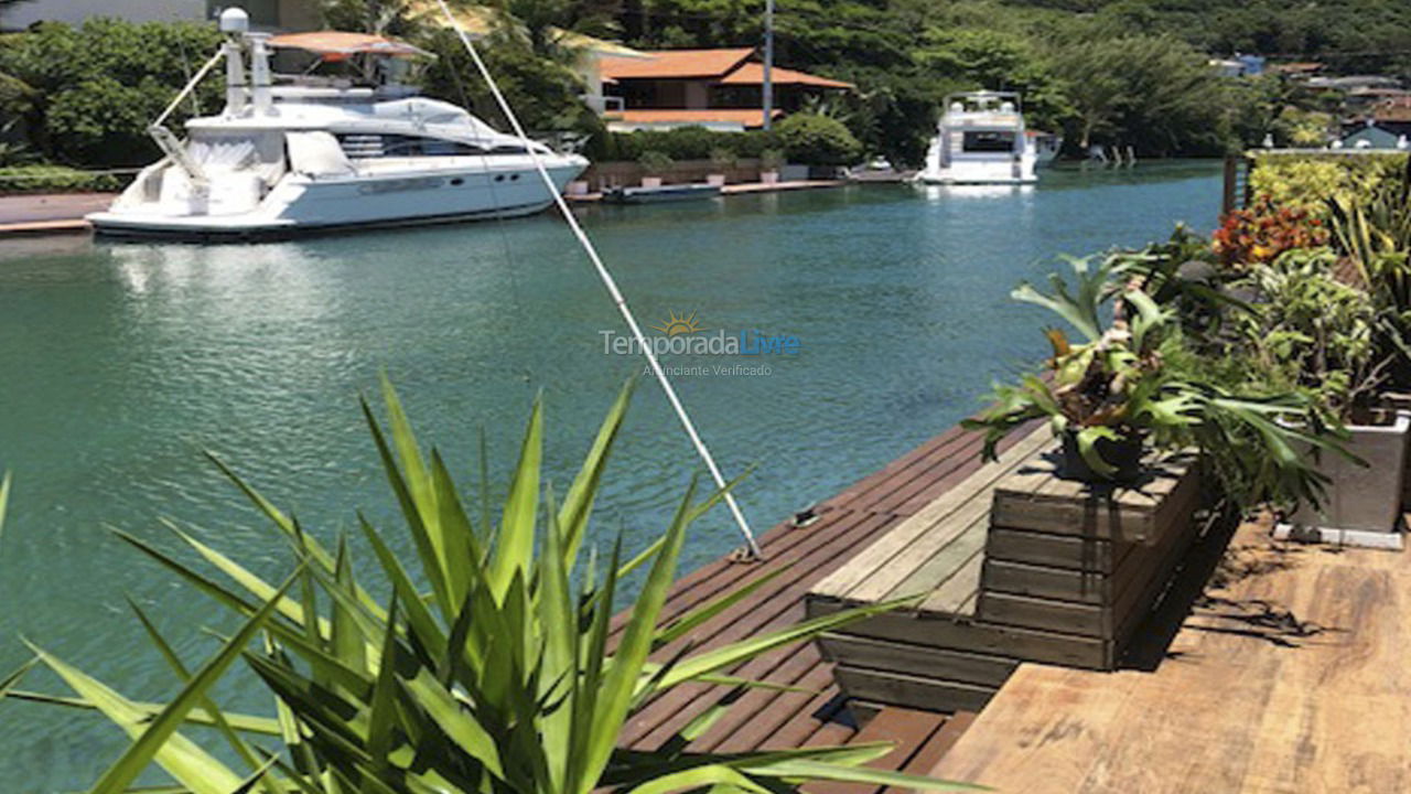 House for vacation rental in Florianópolis (Barra da Lagoa)
