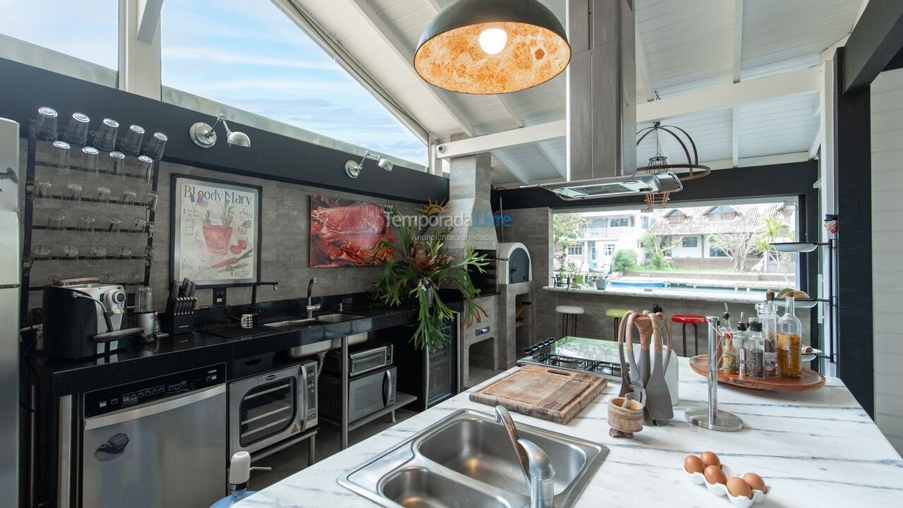 House for vacation rental in Florianópolis (Barra da Lagoa)