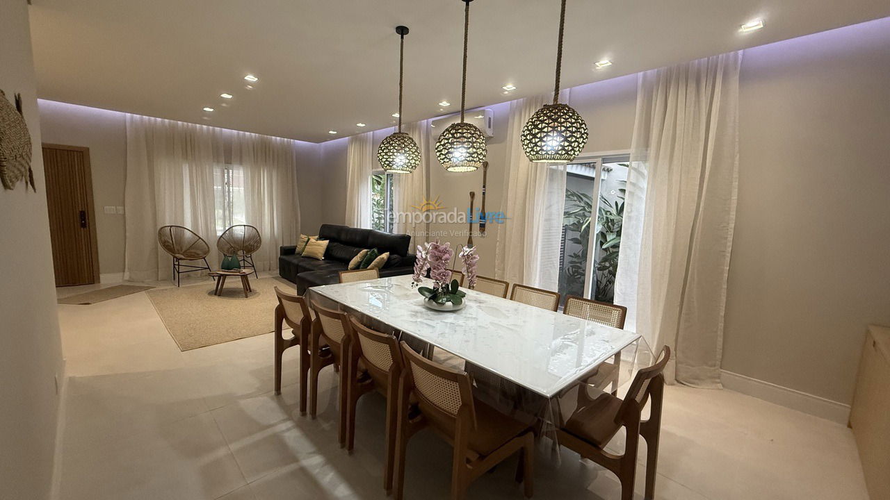 Casa para aluguel de temporada em Bertioga (Condominio Morada da Praia)