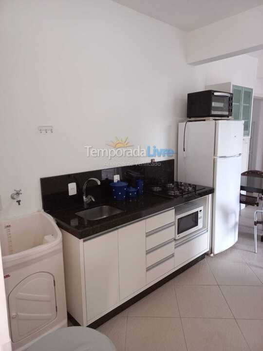 Apartamento para aluguel de temporada em Bombinhas (Canto Grande)