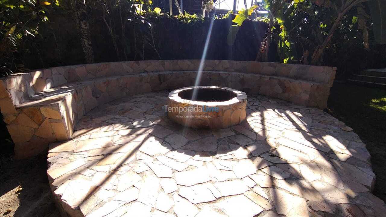 Casa para aluguel de temporada em Ubatuba (Pereque Mirim)